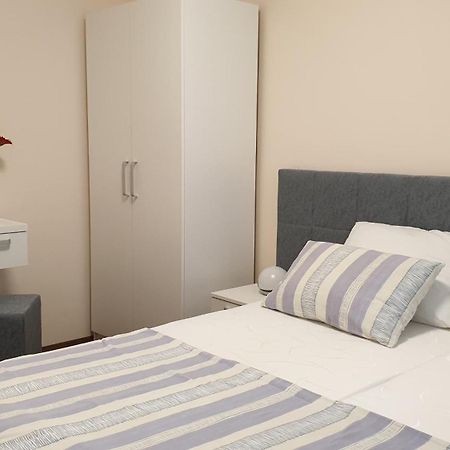 Apartments And Rooms With Parking Space Hvar - 15378 Hvar Town Cameră foto